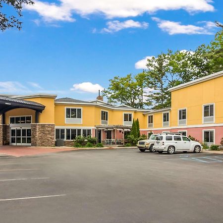 Best Western Plus Traverse City Extérieur photo