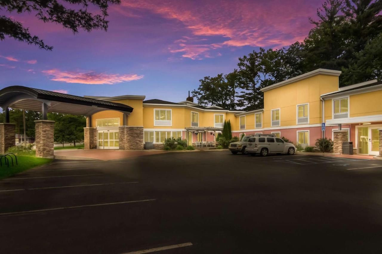 Best Western Plus Traverse City Extérieur photo