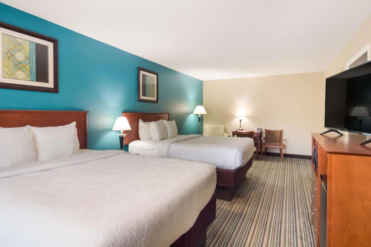Best Western Plus Traverse City Extérieur photo