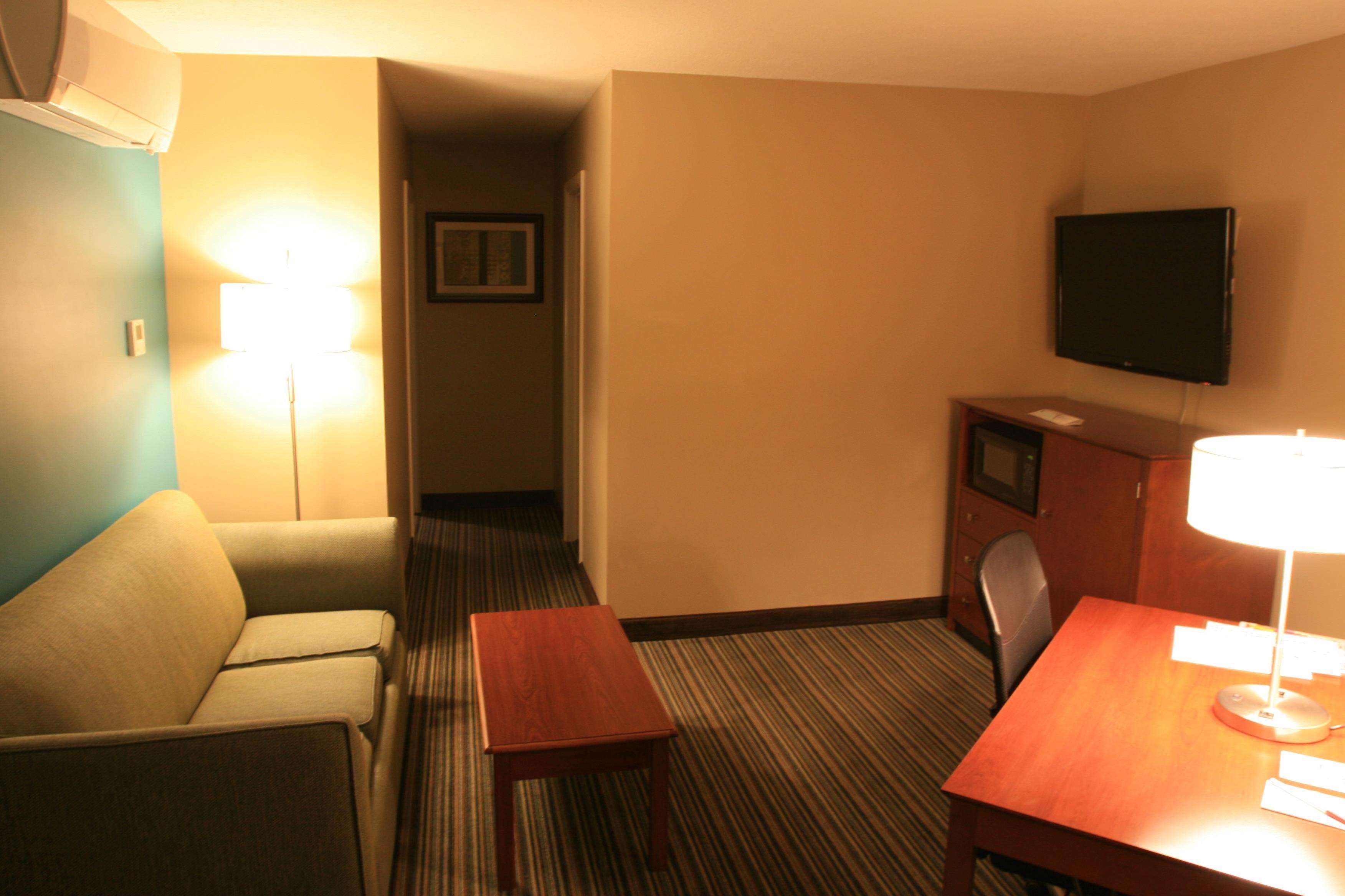 Best Western Plus Traverse City Extérieur photo