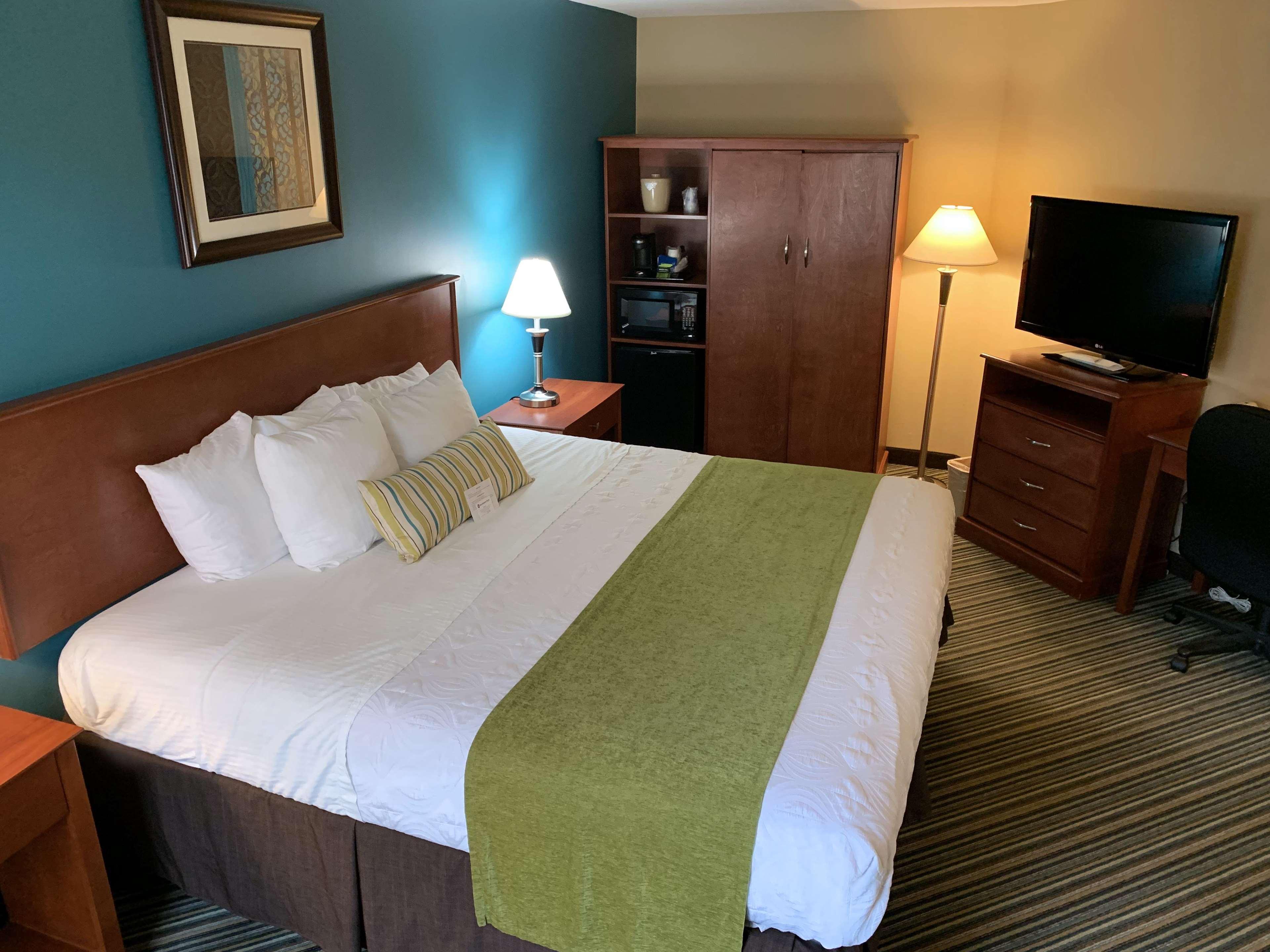 Best Western Plus Traverse City Extérieur photo