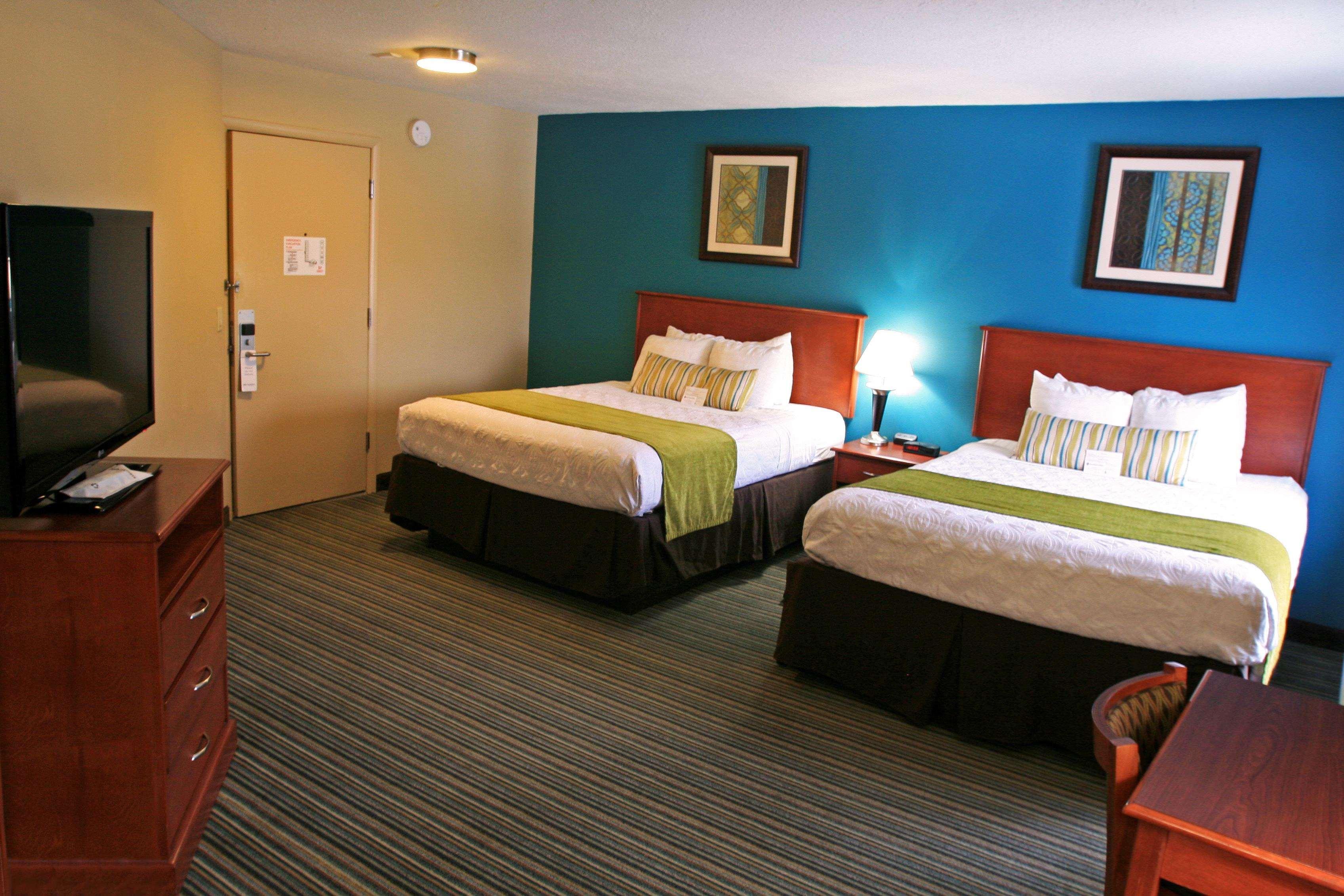 Best Western Plus Traverse City Extérieur photo