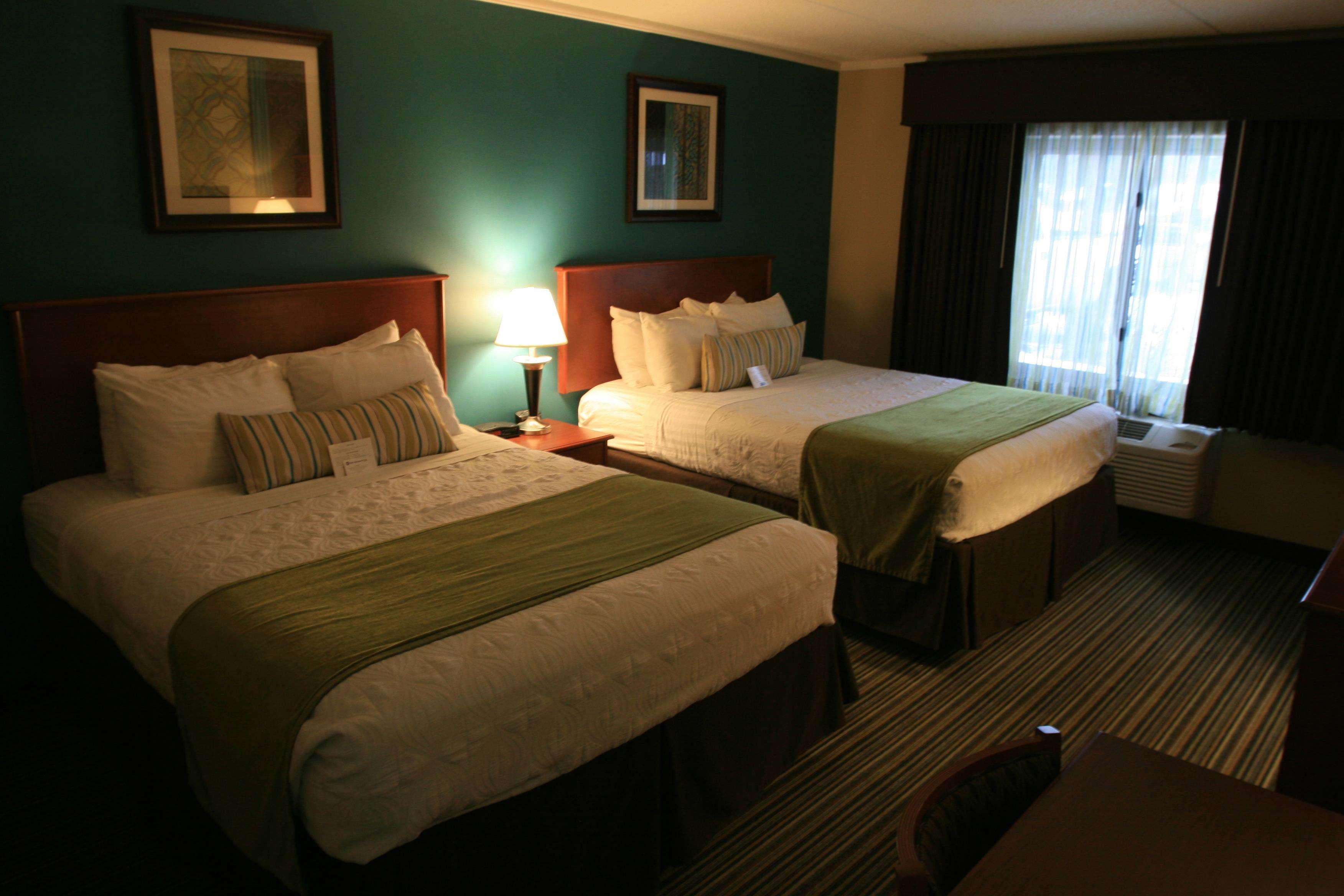 Best Western Plus Traverse City Extérieur photo