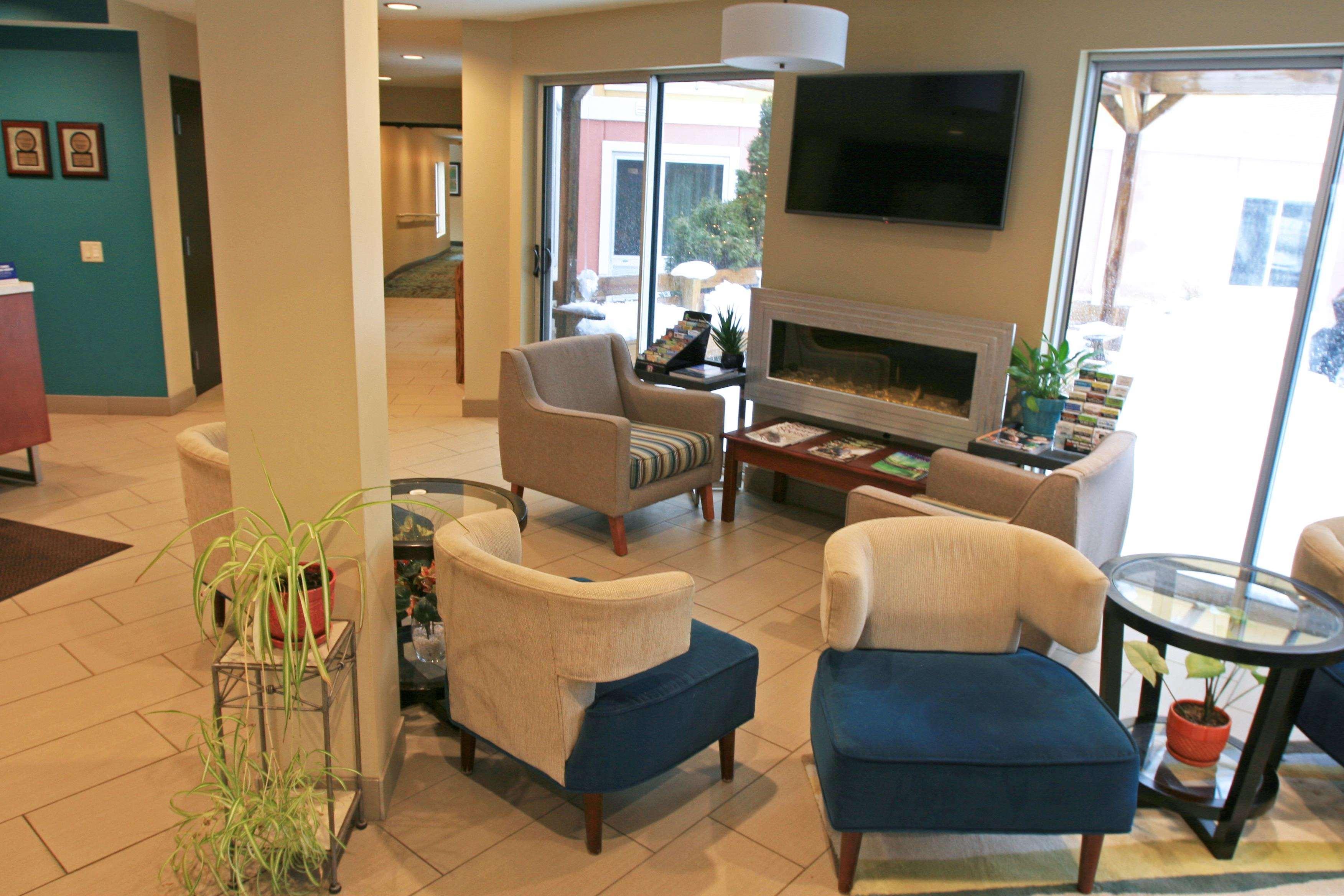 Best Western Plus Traverse City Extérieur photo