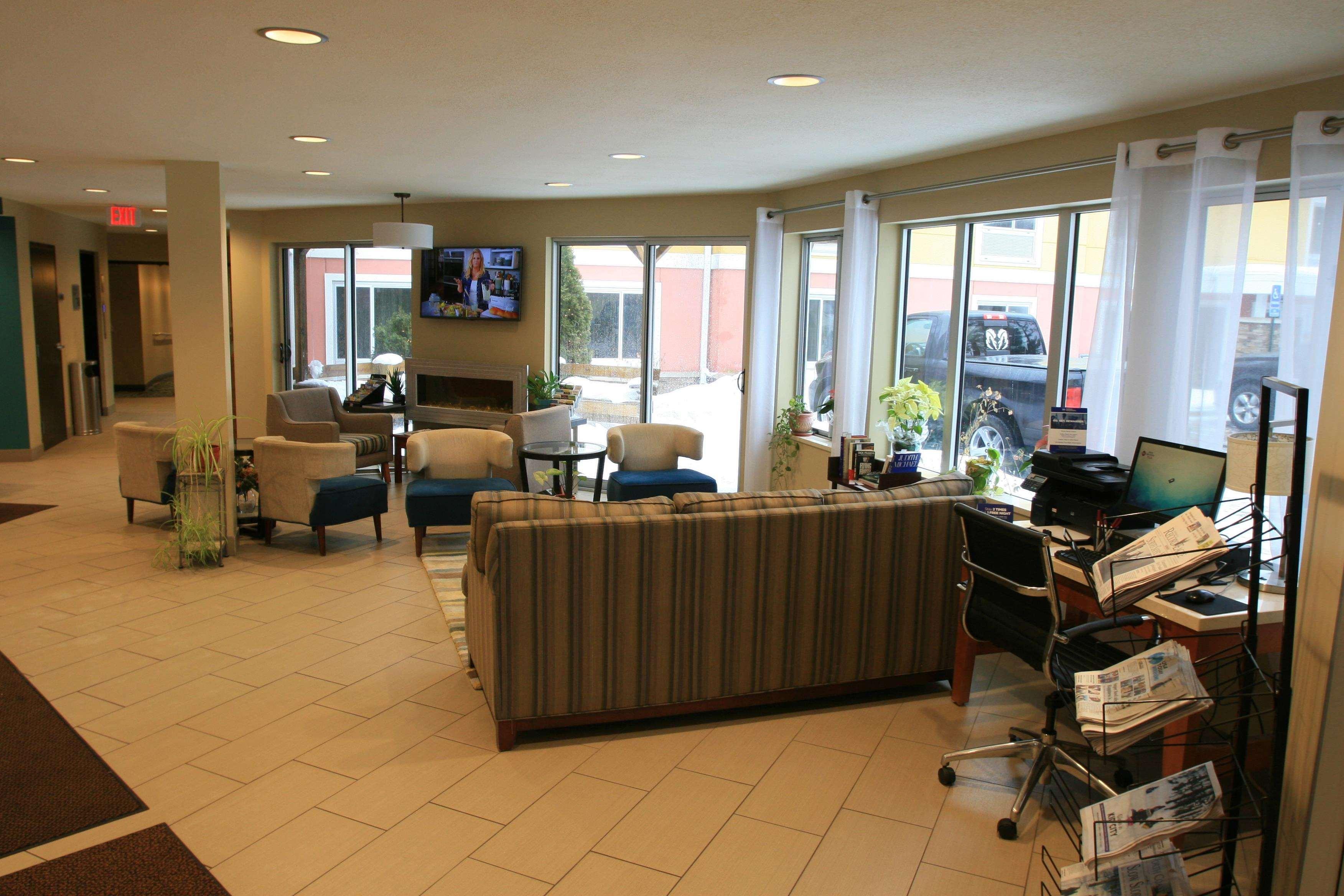 Best Western Plus Traverse City Extérieur photo